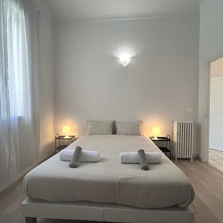 10' Monaco - 10' Italia - Incantevole Vista Mare Appartamento